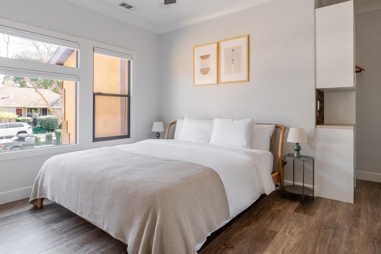 Detail Gallery Image 96 of 139 For 251 Middlefield Rd, Palo Alto,  CA 94301 - – Beds | – Baths