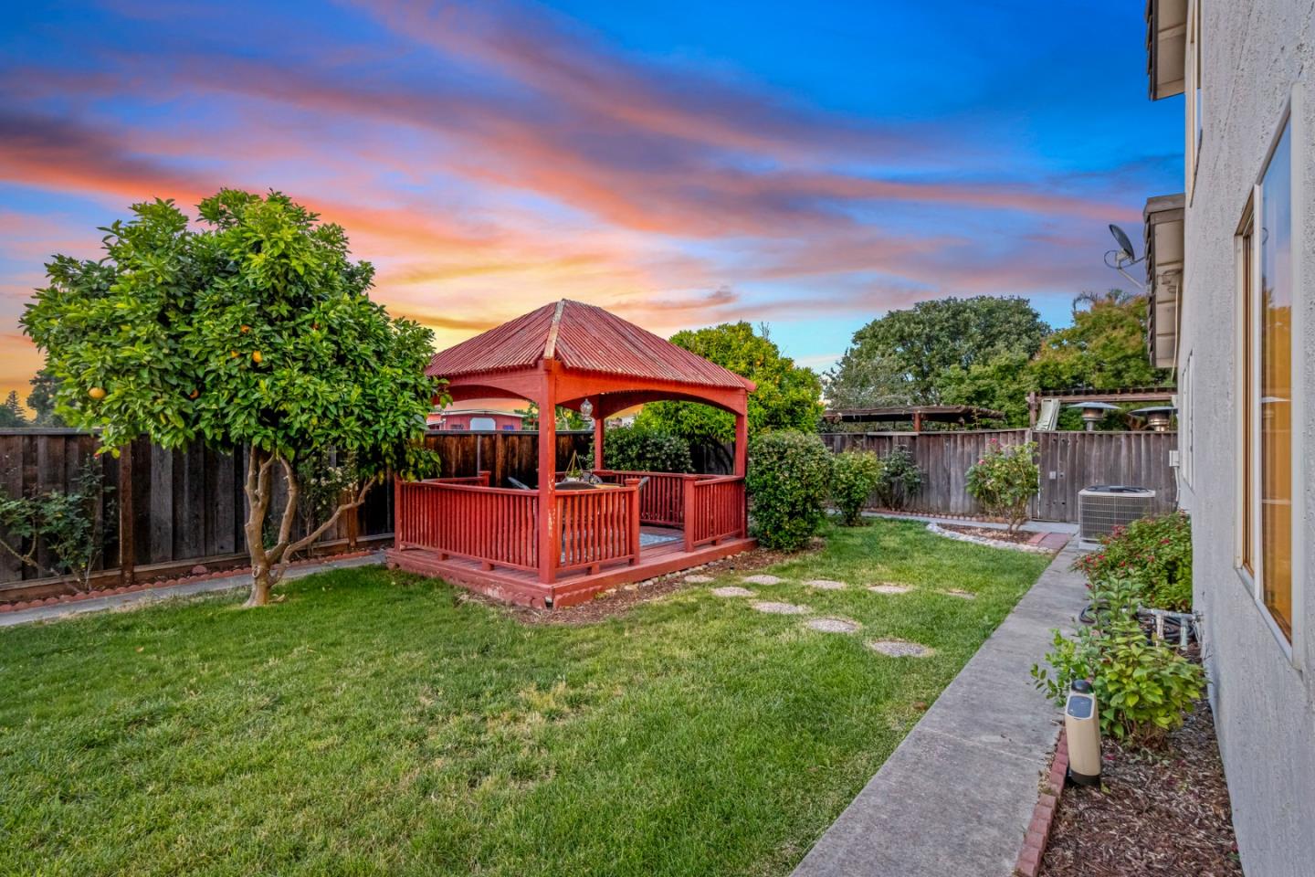 Detail Gallery Image 61 of 84 For 9082 Spencer Ct, Gilroy,  CA 95020 - 4 Beds | 2/1 Baths