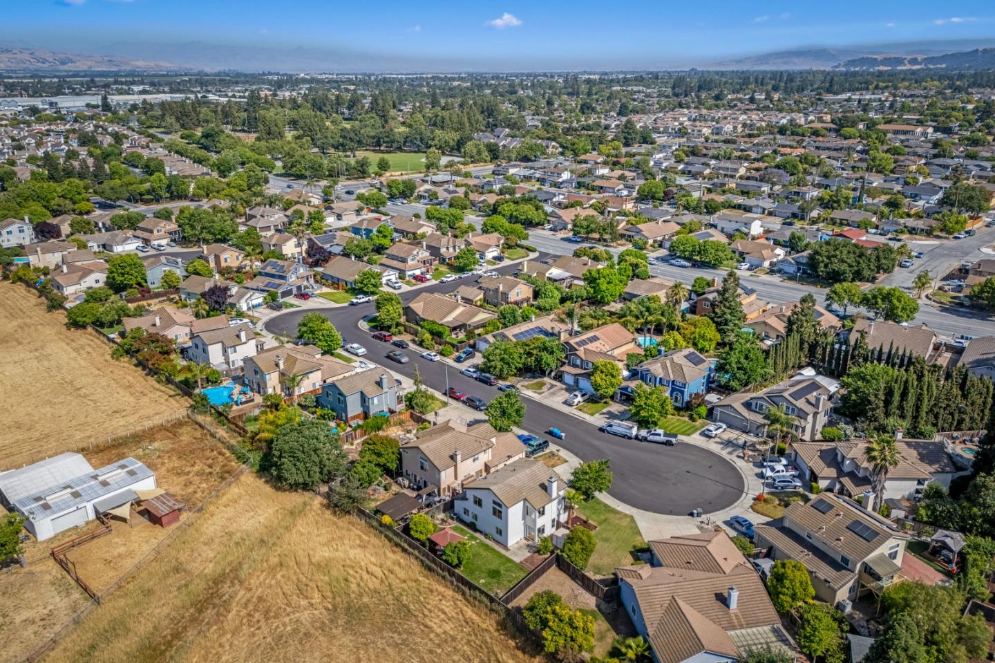 Detail Gallery Image 71 of 84 For 9082 Spencer Ct, Gilroy,  CA 95020 - 4 Beds | 2/1 Baths
