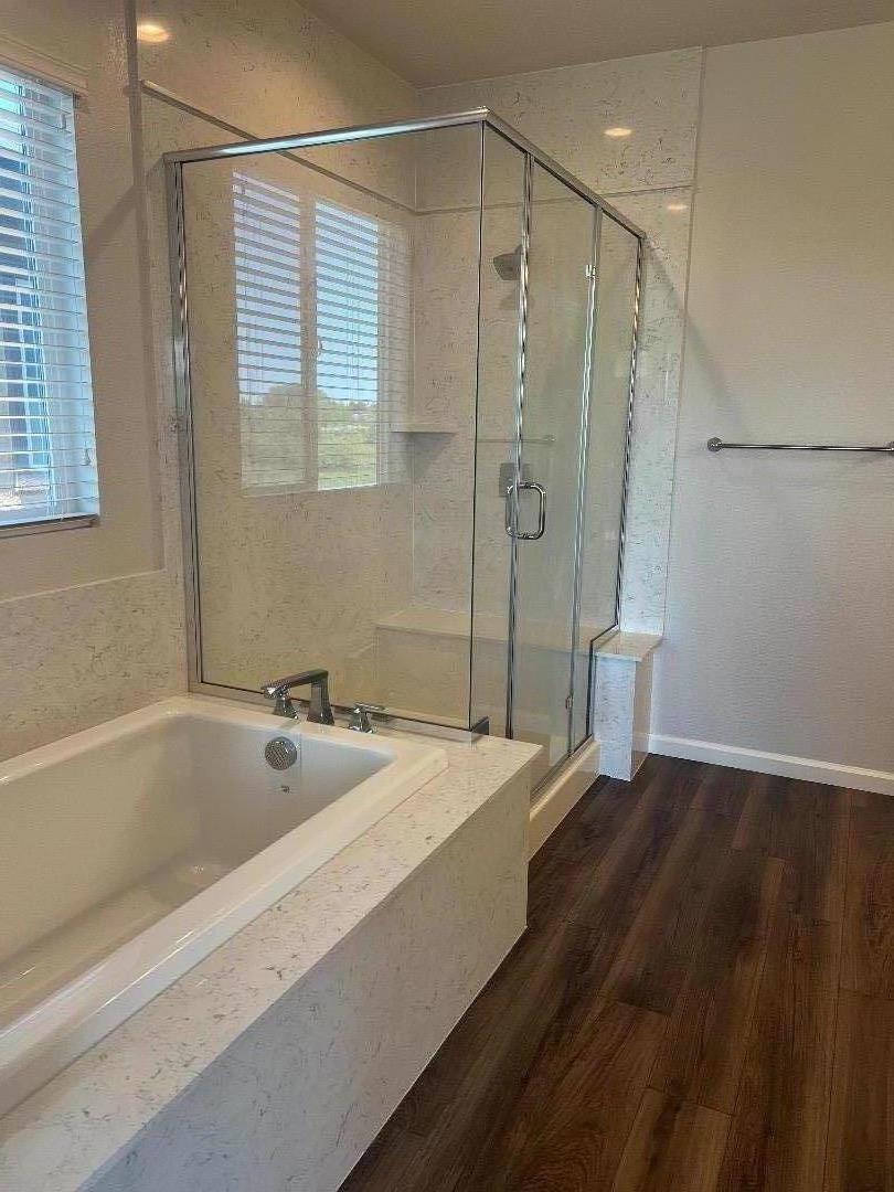 Detail Gallery Image 12 of 15 For 5005 King Pl, Rohnert Park,  CA 94928 - 5 Beds | 3 Baths