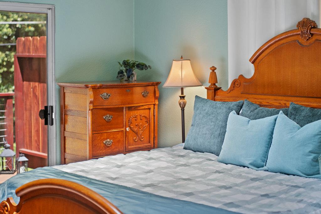 Detail Gallery Image 14 of 35 For 252 Nichols Dr, Santa Cruz,  CA 95060 - 3 Beds | 2 Baths