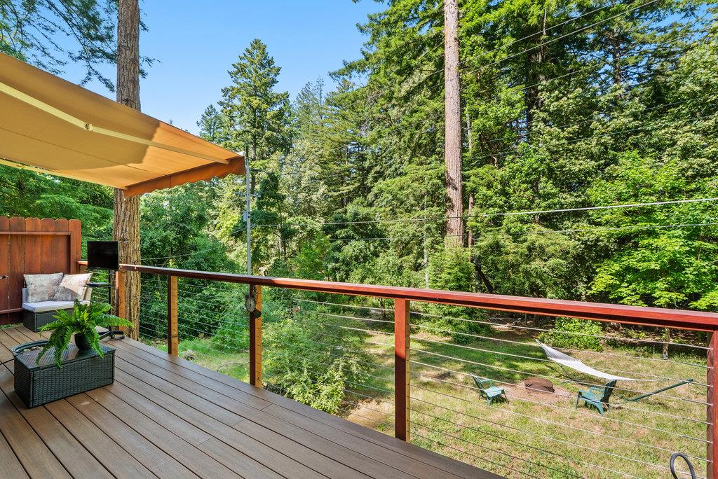 Detail Gallery Image 15 of 35 For 252 Nichols Dr, Santa Cruz,  CA 95060 - 3 Beds | 2 Baths