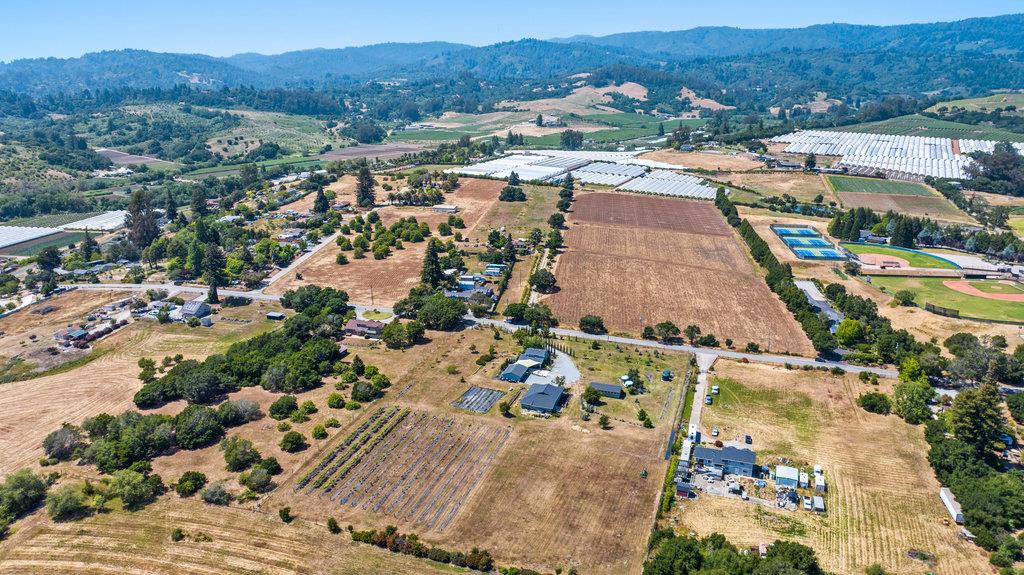 Detail Gallery Image 41 of 44 For 261 Wheelock Rd, Watsonville,  CA 95076 - 2 Beds | 2 Baths