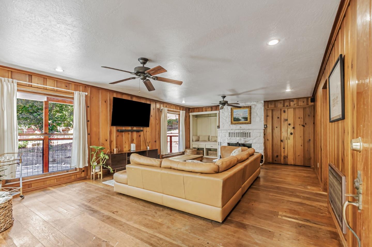 Detail Gallery Image 11 of 45 For 13805 Bear Creek Rd, Boulder Creek,  CA 95006 - 1 Beds | 1 Baths