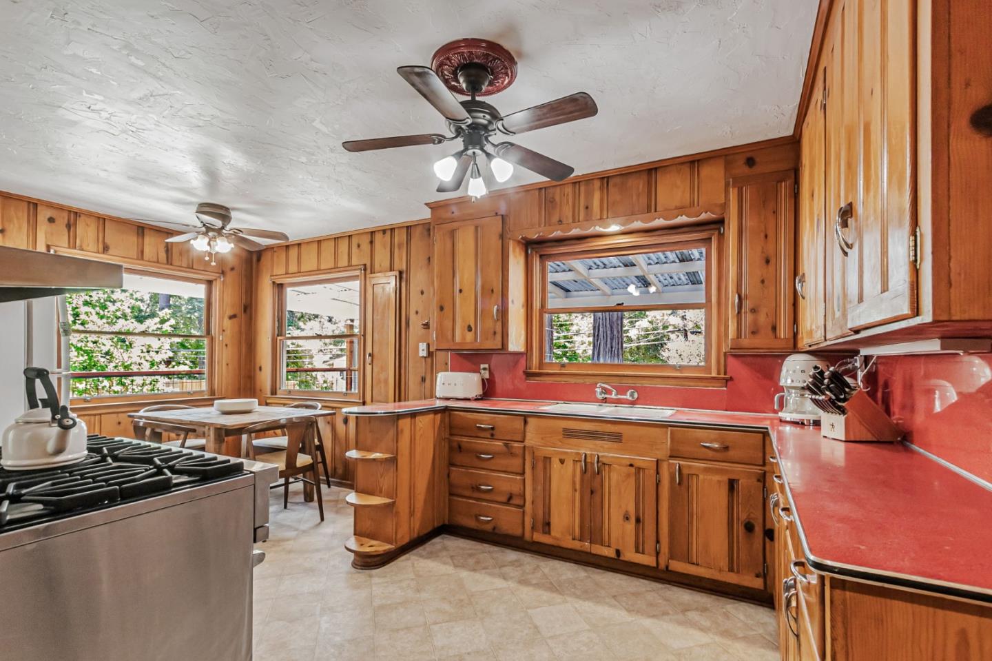 Detail Gallery Image 15 of 45 For 13805 Bear Creek Rd, Boulder Creek,  CA 95006 - 1 Beds | 1 Baths
