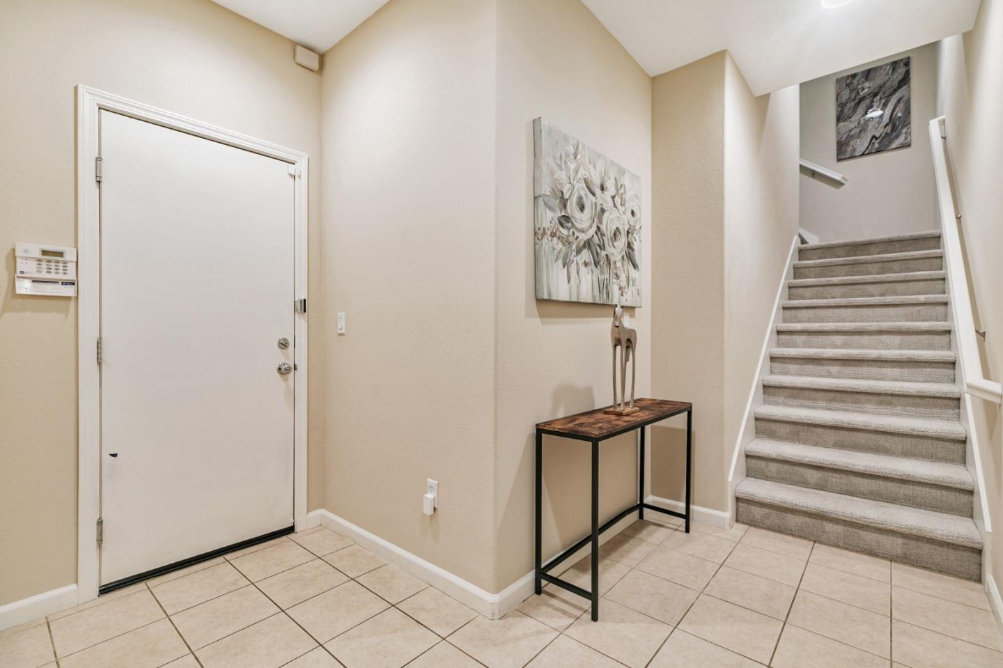 Detail Gallery Image 10 of 49 For 2070 Almaden Rd, San Jose,  CA 95125 - 2 Beds | 2/1 Baths