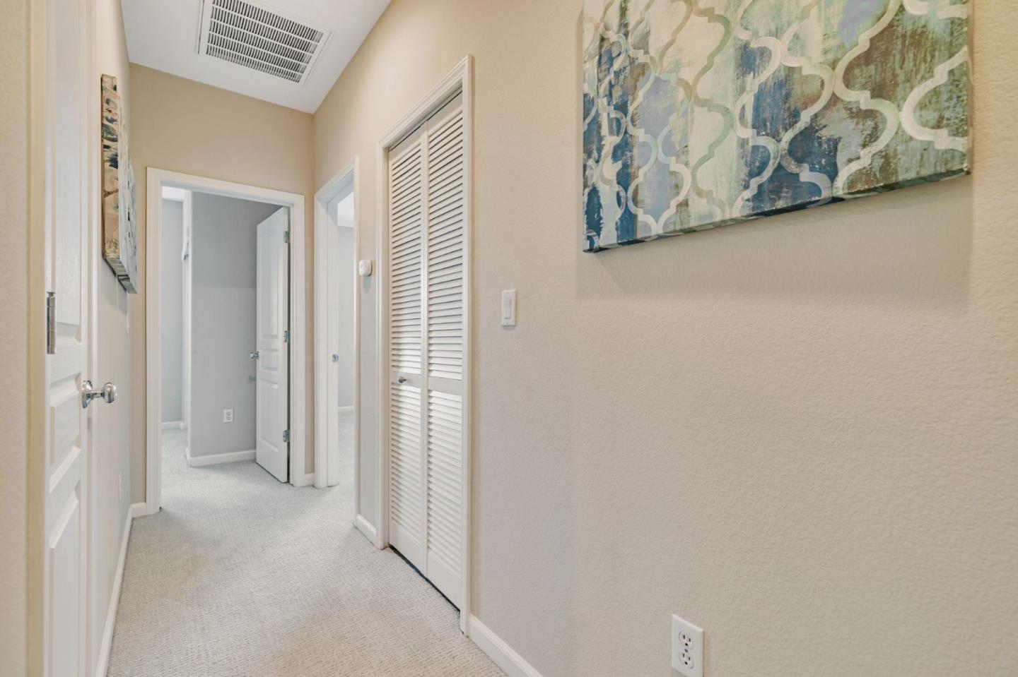 Detail Gallery Image 27 of 49 For 2070 Almaden Rd, San Jose,  CA 95125 - 2 Beds | 2/1 Baths