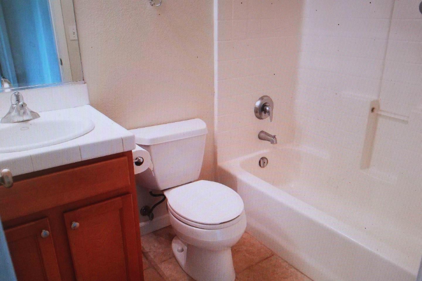 Detail Gallery Image 9 of 14 For 310 Carmel Ave, Marina,  CA 93933 - 3 Beds | 2/1 Baths