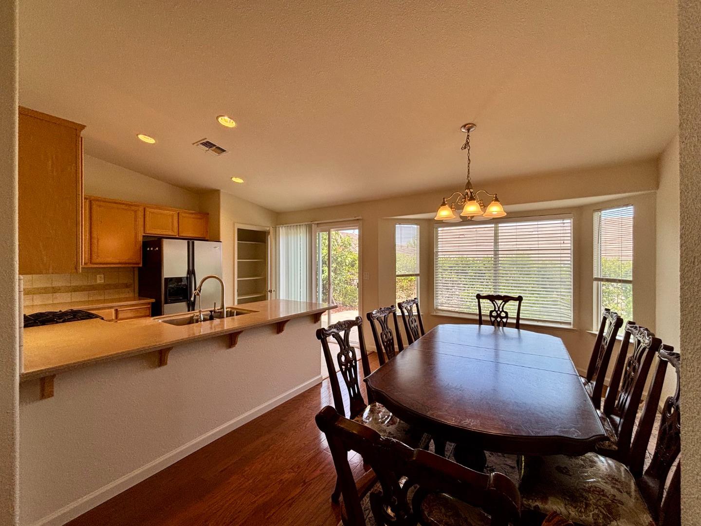 Detail Gallery Image 12 of 58 For 706 Livingston Pl, Rio Vista,  CA 94571 - 3 Beds | 2 Baths