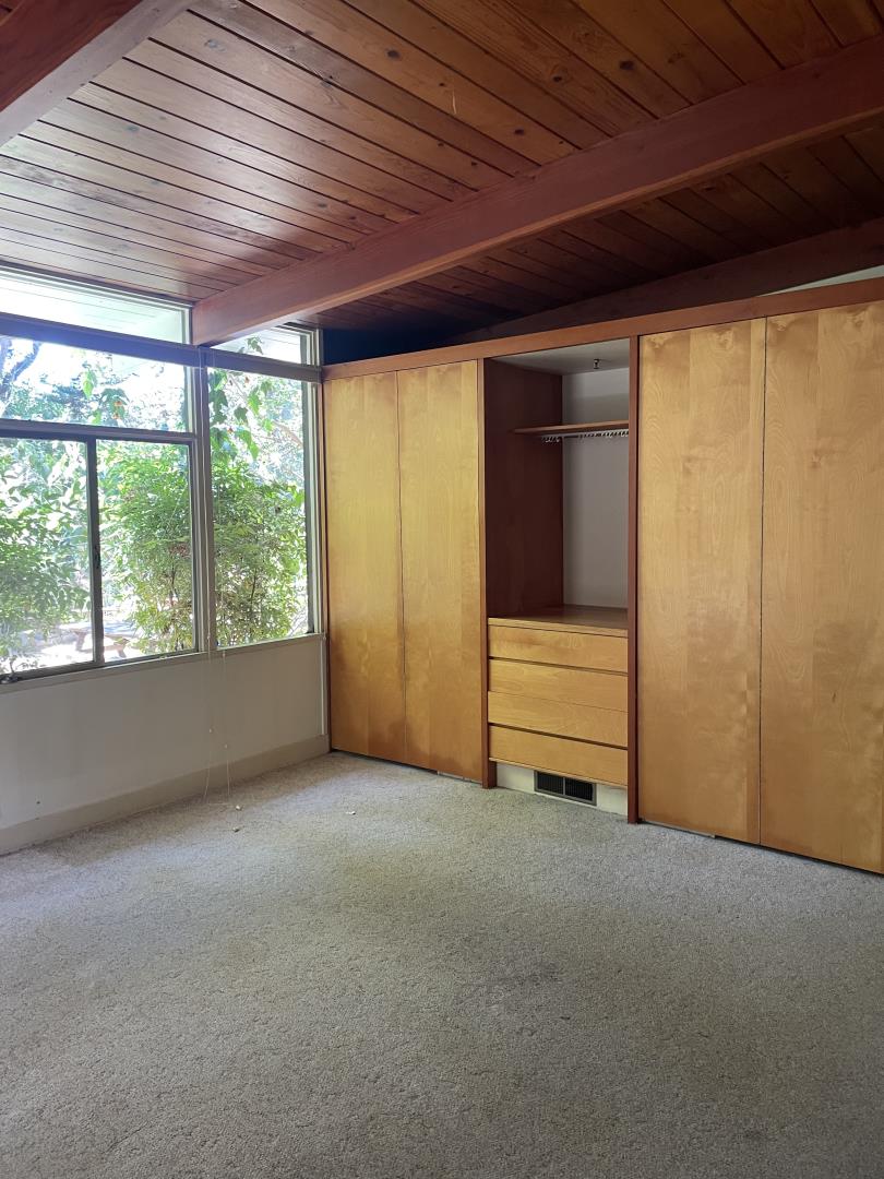 Detail Gallery Image 16 of 24 For 1245 Chula Vista Dr, Belmont,  CA 94002 - 4 Beds | 2 Baths