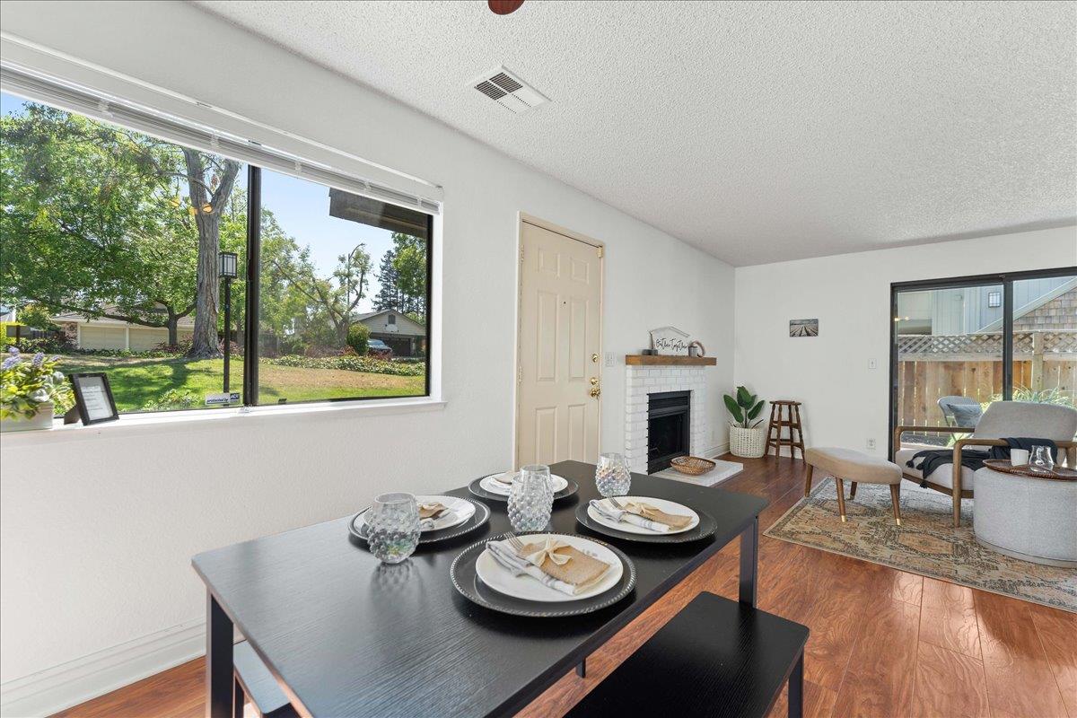 Detail Gallery Image 9 of 26 For 2004 La Terrace Cir, San Jose,  CA 95123 - 1 Beds | 1 Baths