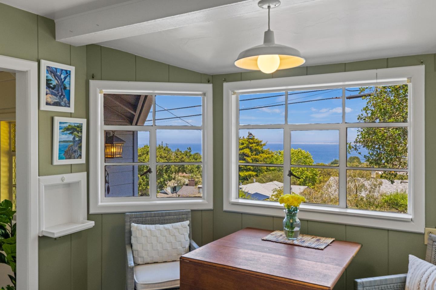 Detail Gallery Image 16 of 46 For 705 Grace St, Monterey,  CA 93940 - 3 Beds | 2 Baths