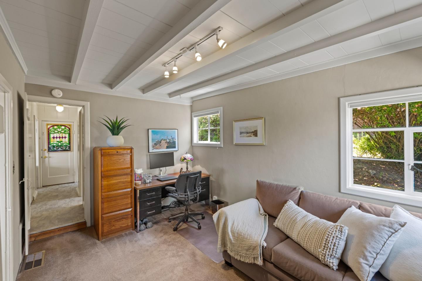 Detail Gallery Image 17 of 46 For 705 Grace St, Monterey,  CA 93940 - 3 Beds | 2 Baths