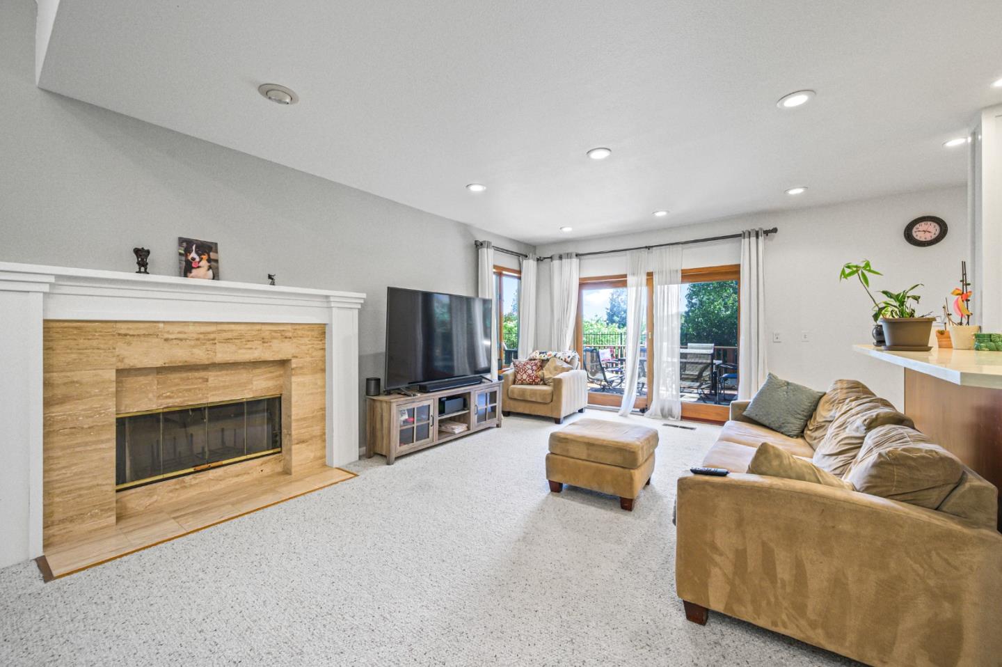 Detail Gallery Image 19 of 70 For 3265 Greenhills Dr, Lafayette,  CA 94549 - 5 Beds | 3/1 Baths
