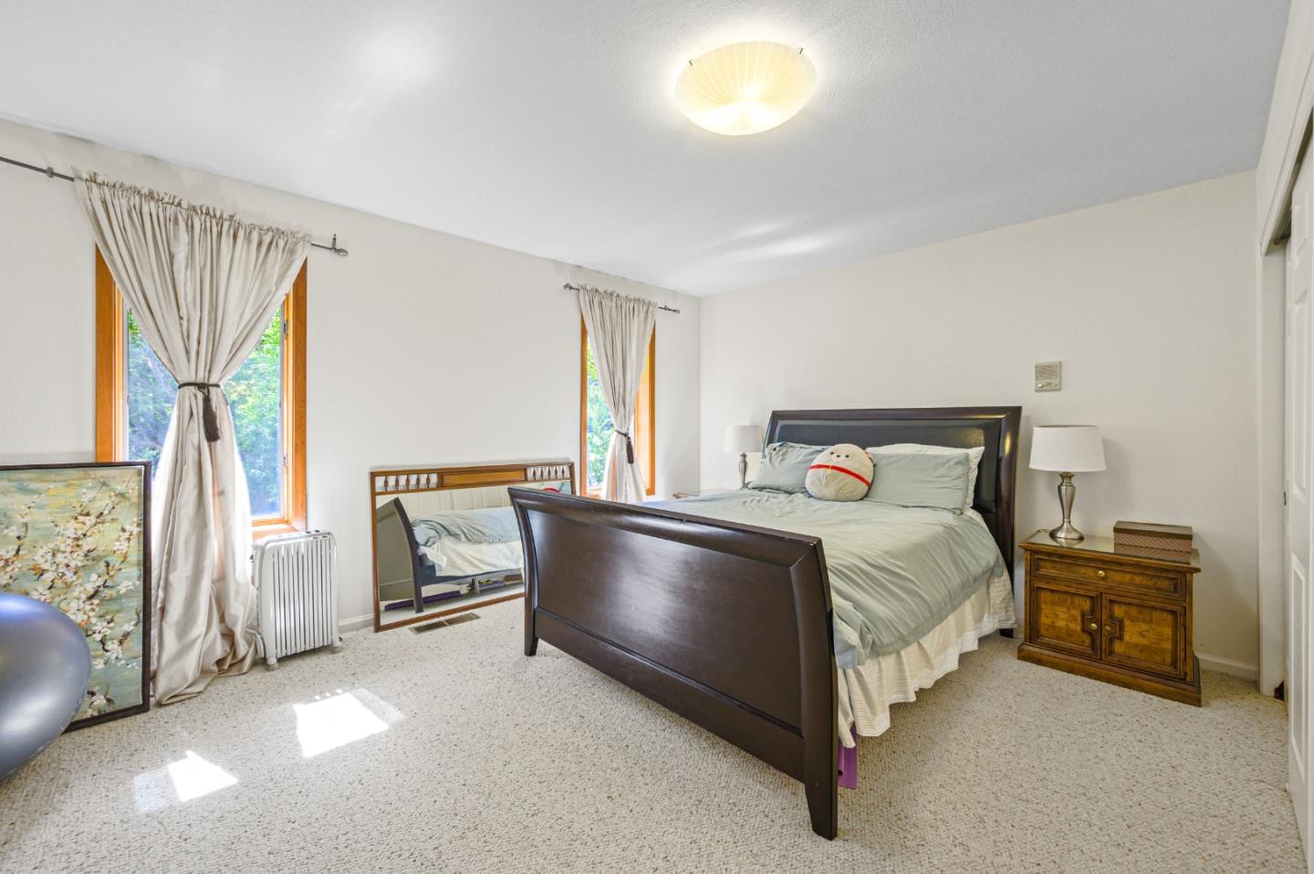 Detail Gallery Image 20 of 70 For 3265 Greenhills Dr, Lafayette,  CA 94549 - 5 Beds | 3/1 Baths