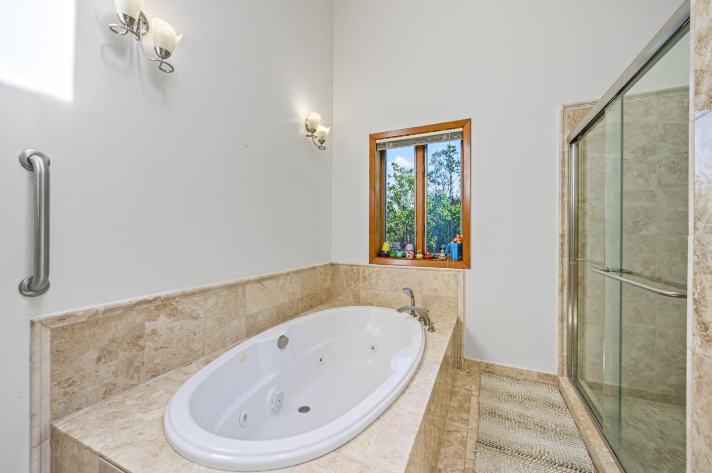Detail Gallery Image 34 of 70 For 3265 Greenhills Dr, Lafayette,  CA 94549 - 5 Beds | 3/1 Baths