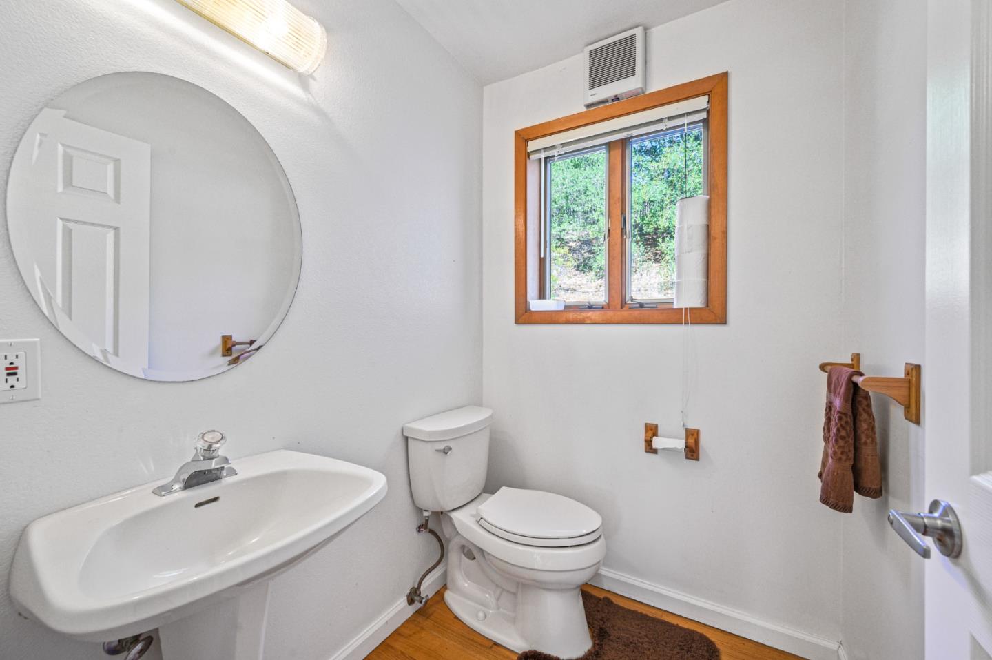 Detail Gallery Image 45 of 70 For 3265 Greenhills Dr, Lafayette,  CA 94549 - 5 Beds | 3/1 Baths