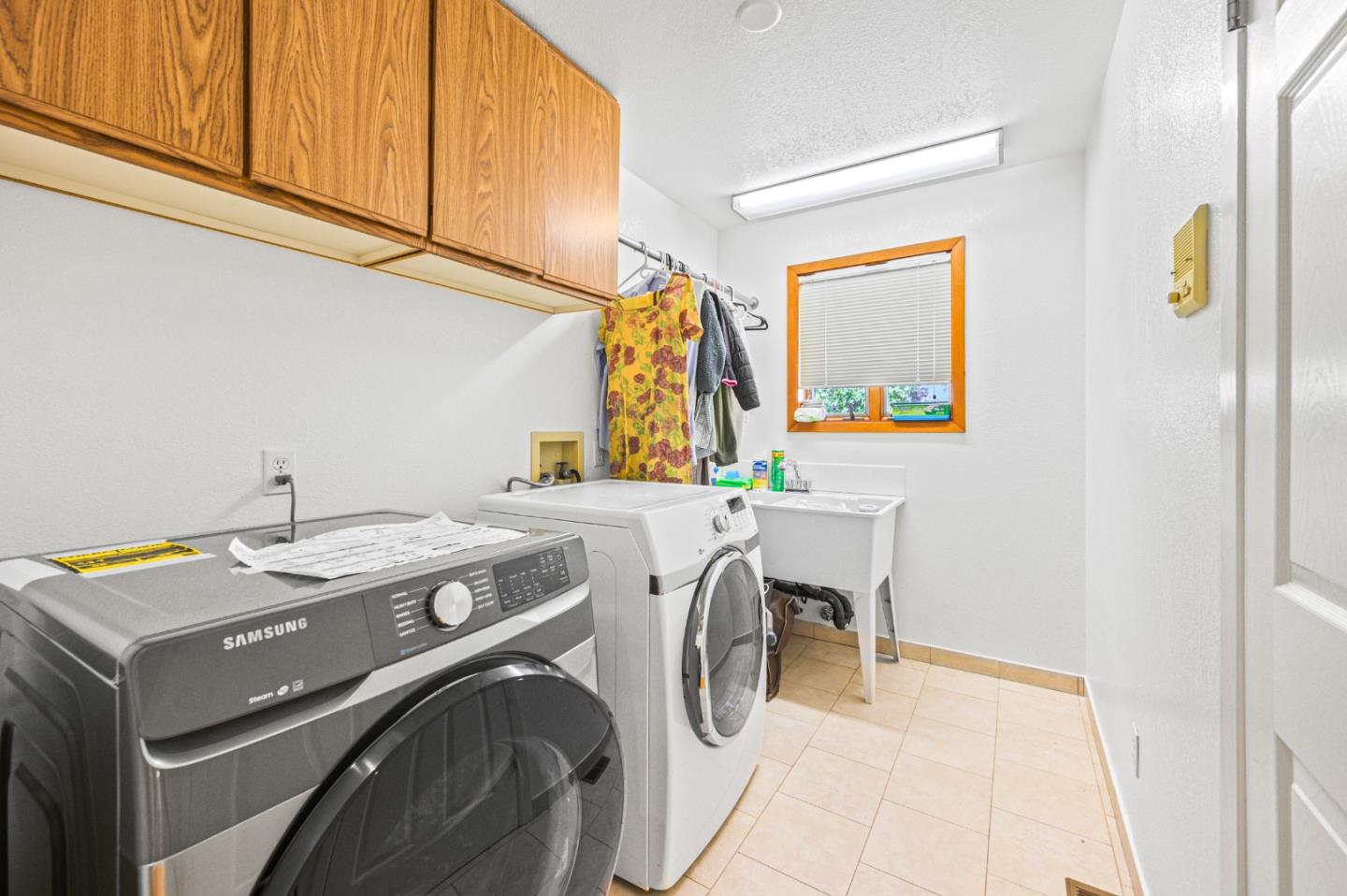Detail Gallery Image 46 of 70 For 3265 Greenhills Dr, Lafayette,  CA 94549 - 5 Beds | 3/1 Baths