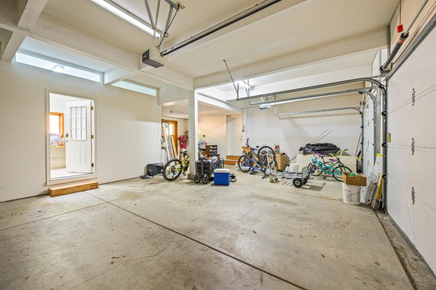 Detail Gallery Image 47 of 70 For 3265 Greenhills Dr, Lafayette,  CA 94549 - 5 Beds | 3/1 Baths