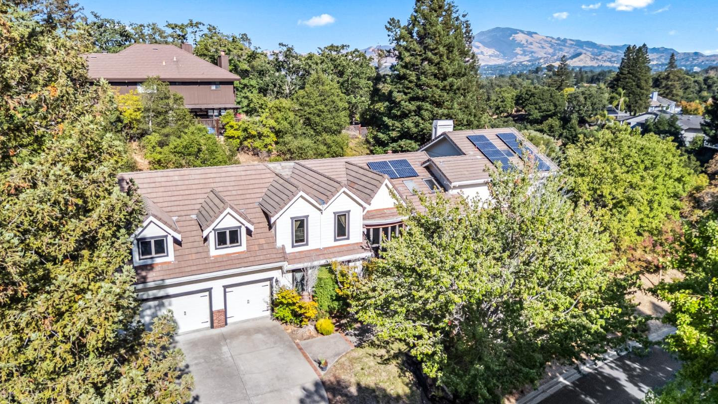 Detail Gallery Image 59 of 70 For 3265 Greenhills Dr, Lafayette,  CA 94549 - 5 Beds | 3/1 Baths