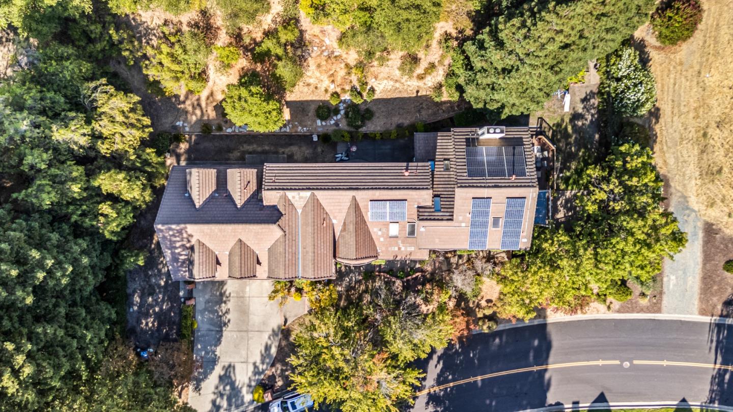 Detail Gallery Image 64 of 70 For 3265 Greenhills Dr, Lafayette,  CA 94549 - 5 Beds | 3/1 Baths
