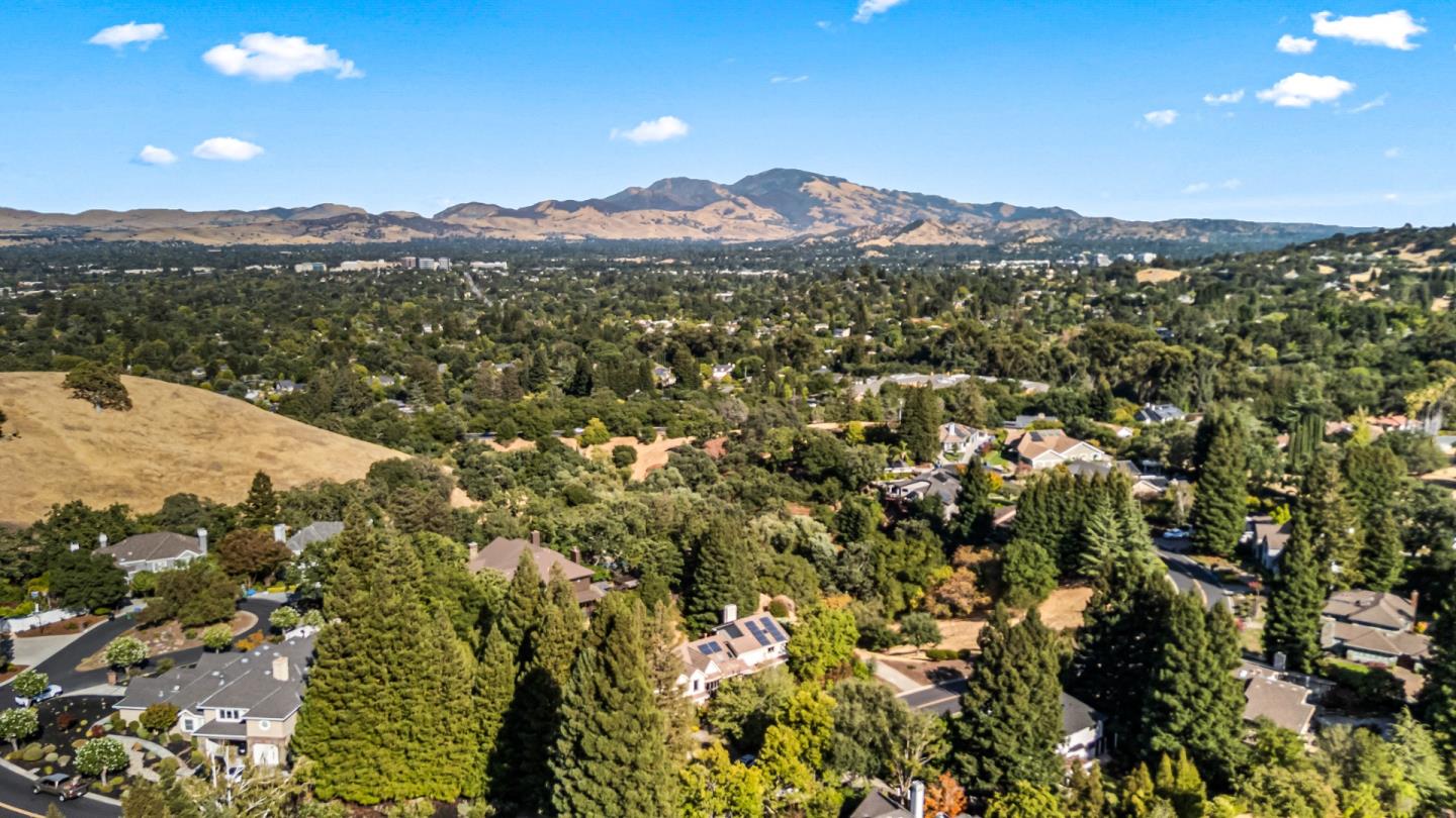 Detail Gallery Image 67 of 70 For 3265 Greenhills Dr, Lafayette,  CA 94549 - 5 Beds | 3/1 Baths