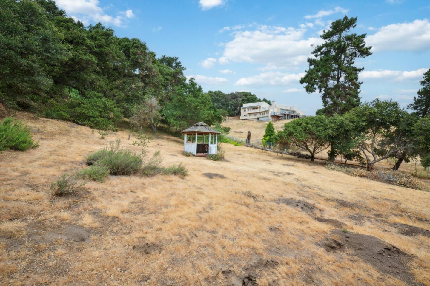 Detail Gallery Image 43 of 54 For 281 School Rd, San Juan Bautista,  CA 95045 - 4 Beds | 2/1 Baths