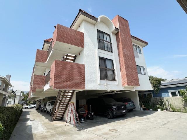 Detail Gallery Image 2 of 27 For 522 Raleigh St, Glendale,  CA 91205 - – Beds | – Baths