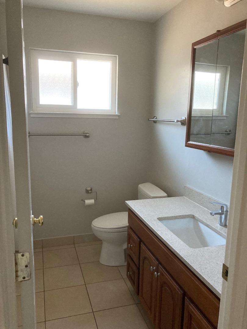 Detail Gallery Image 19 of 24 For 4093-4095 Alberstone Dr, San Jose,  CA 95130 - – Beds | – Baths