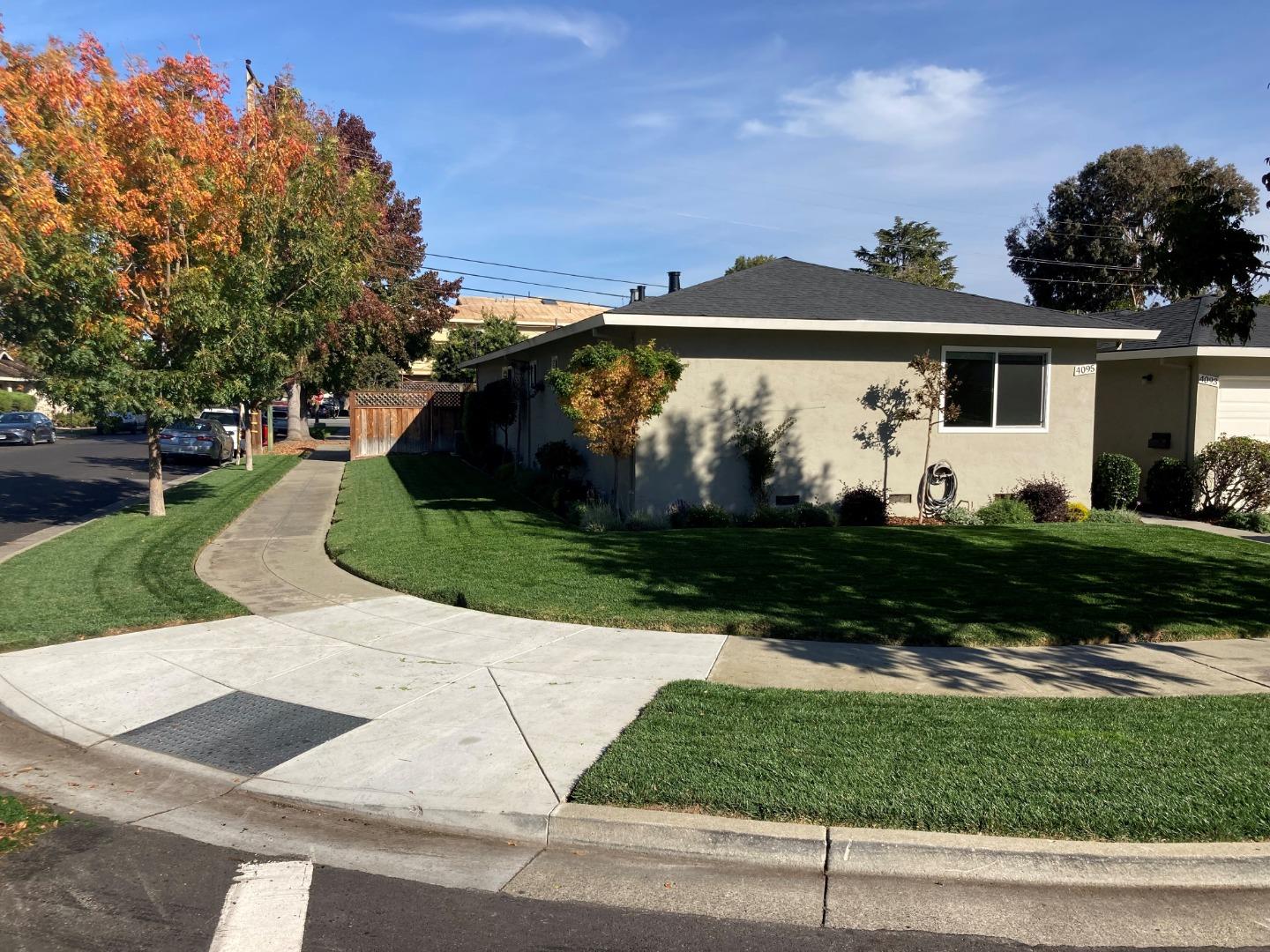 Detail Gallery Image 2 of 24 For 4093-4095 Alberstone Dr, San Jose,  CA 95130 - – Beds | – Baths