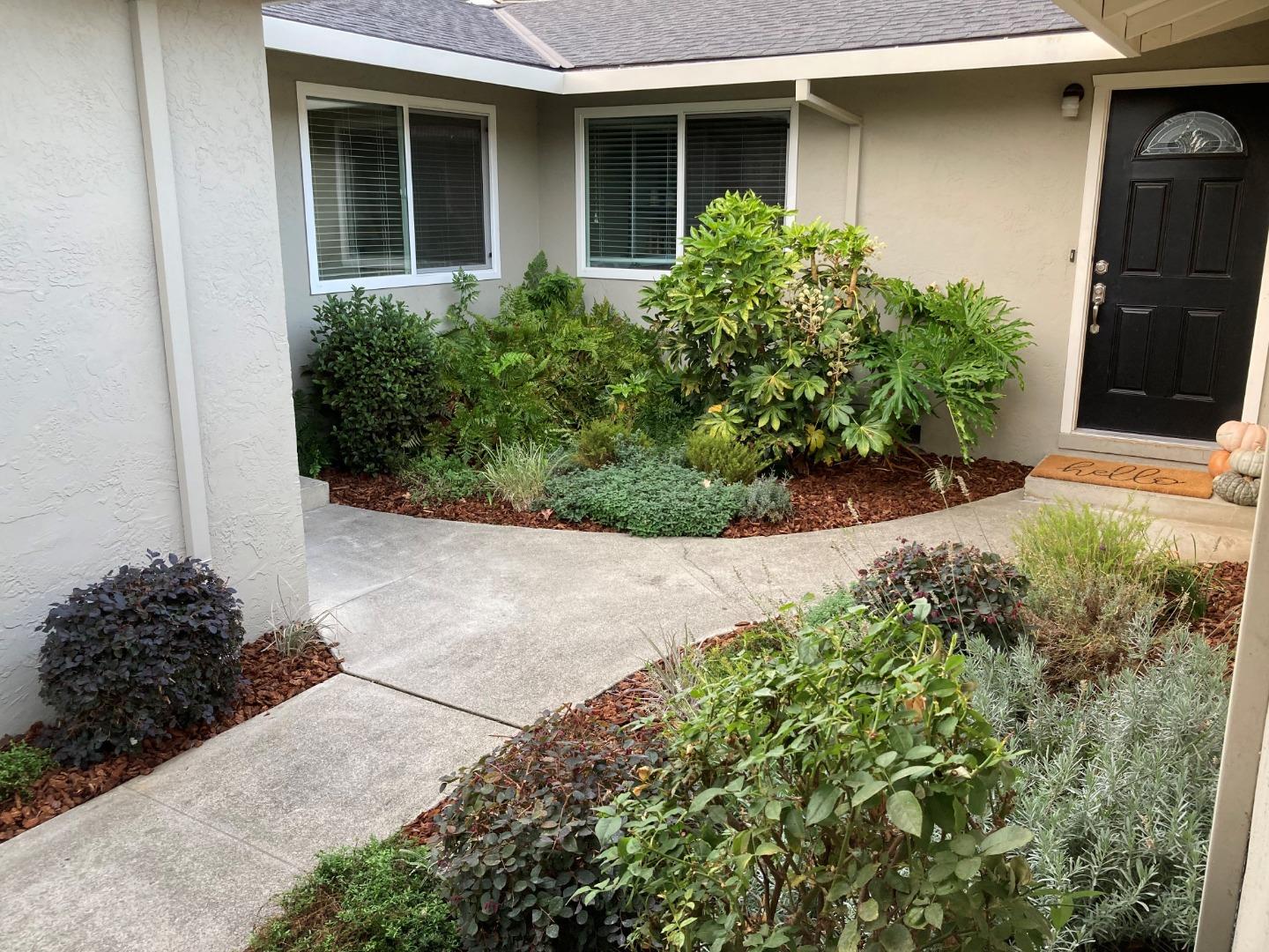 Detail Gallery Image 3 of 24 For 4093-4095 Alberstone Dr, San Jose,  CA 95130 - – Beds | – Baths