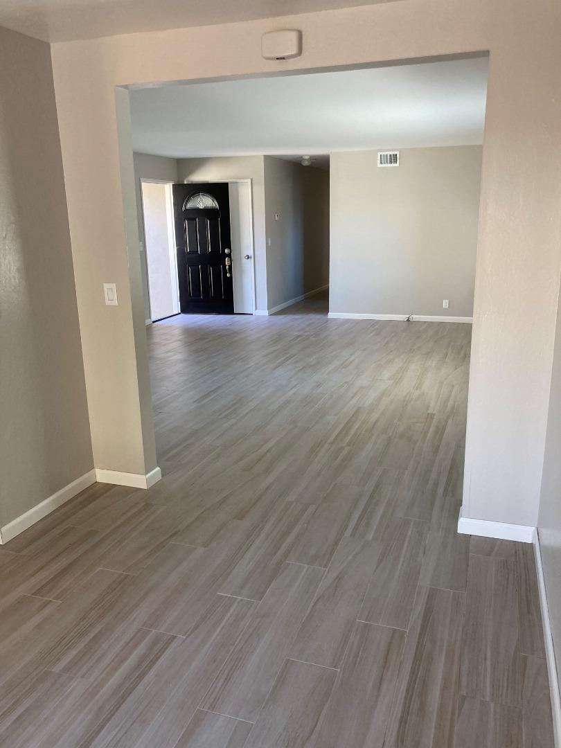 Detail Gallery Image 6 of 24 For 4093-4095 Alberstone Dr, San Jose,  CA 95130 - – Beds | – Baths