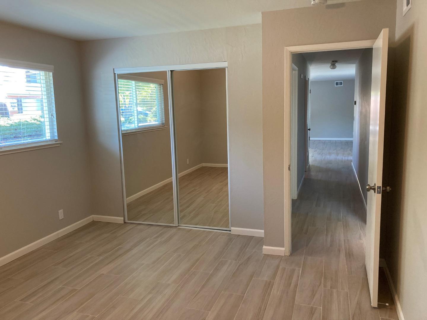Detail Gallery Image 8 of 24 For 4093-4095 Alberstone Dr, San Jose,  CA 95130 - – Beds | – Baths