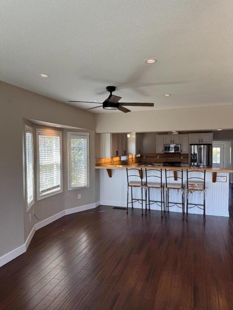 Detail Gallery Image 13 of 32 For 123 Hunter Lane, Salinas,  CA 93908 - 3 Beds | 1 Baths