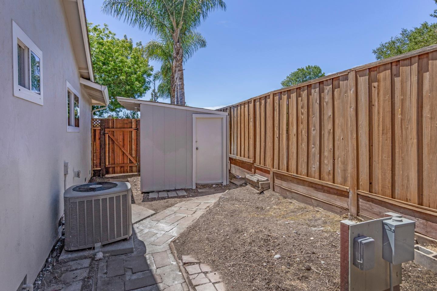 Detail Gallery Image 21 of 32 For 3166 Balmoral Dr, San Jose,  CA 95132 - 4 Beds | 2 Baths