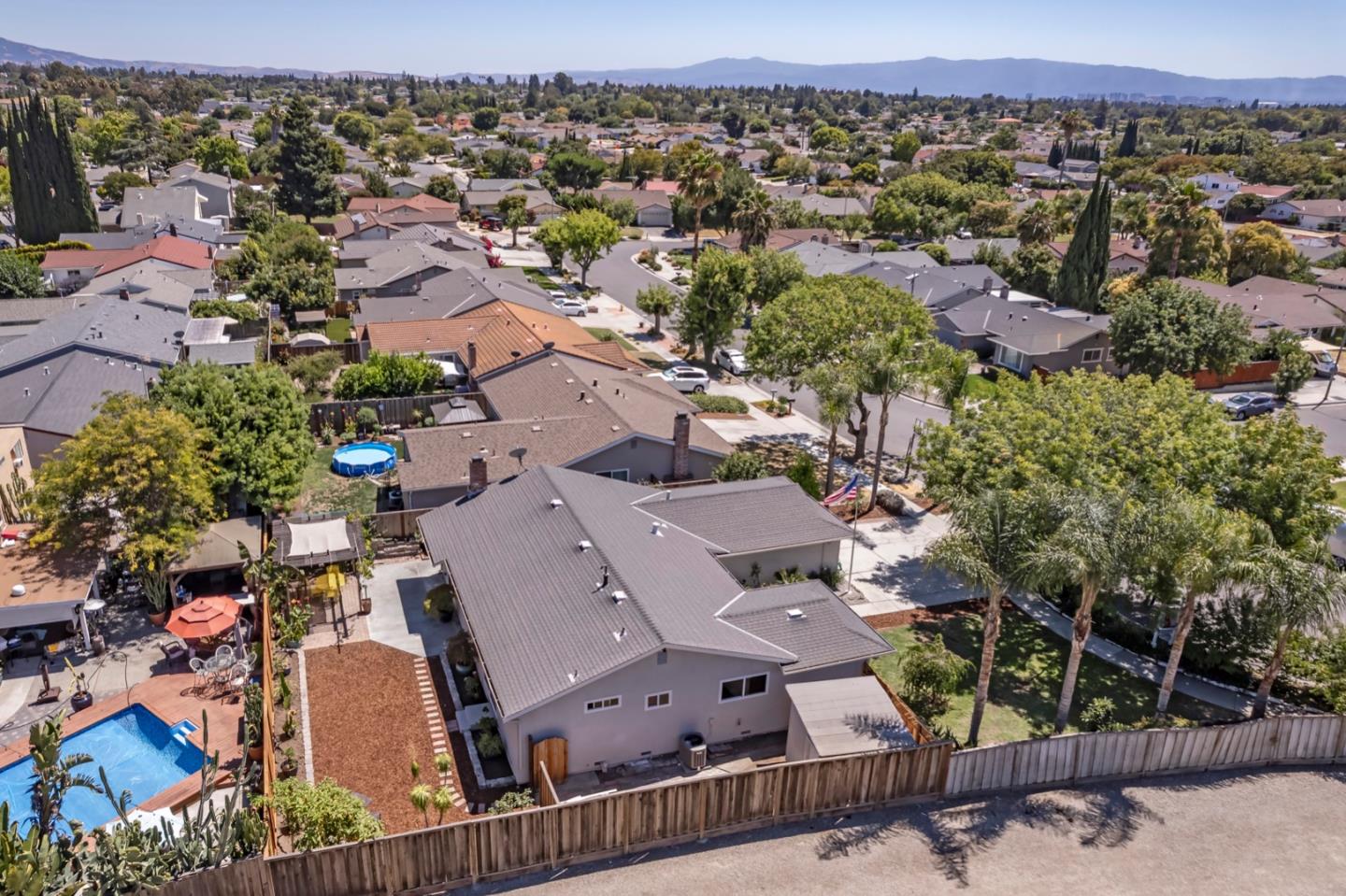 Detail Gallery Image 31 of 32 For 3166 Balmoral Dr, San Jose,  CA 95132 - 4 Beds | 2 Baths