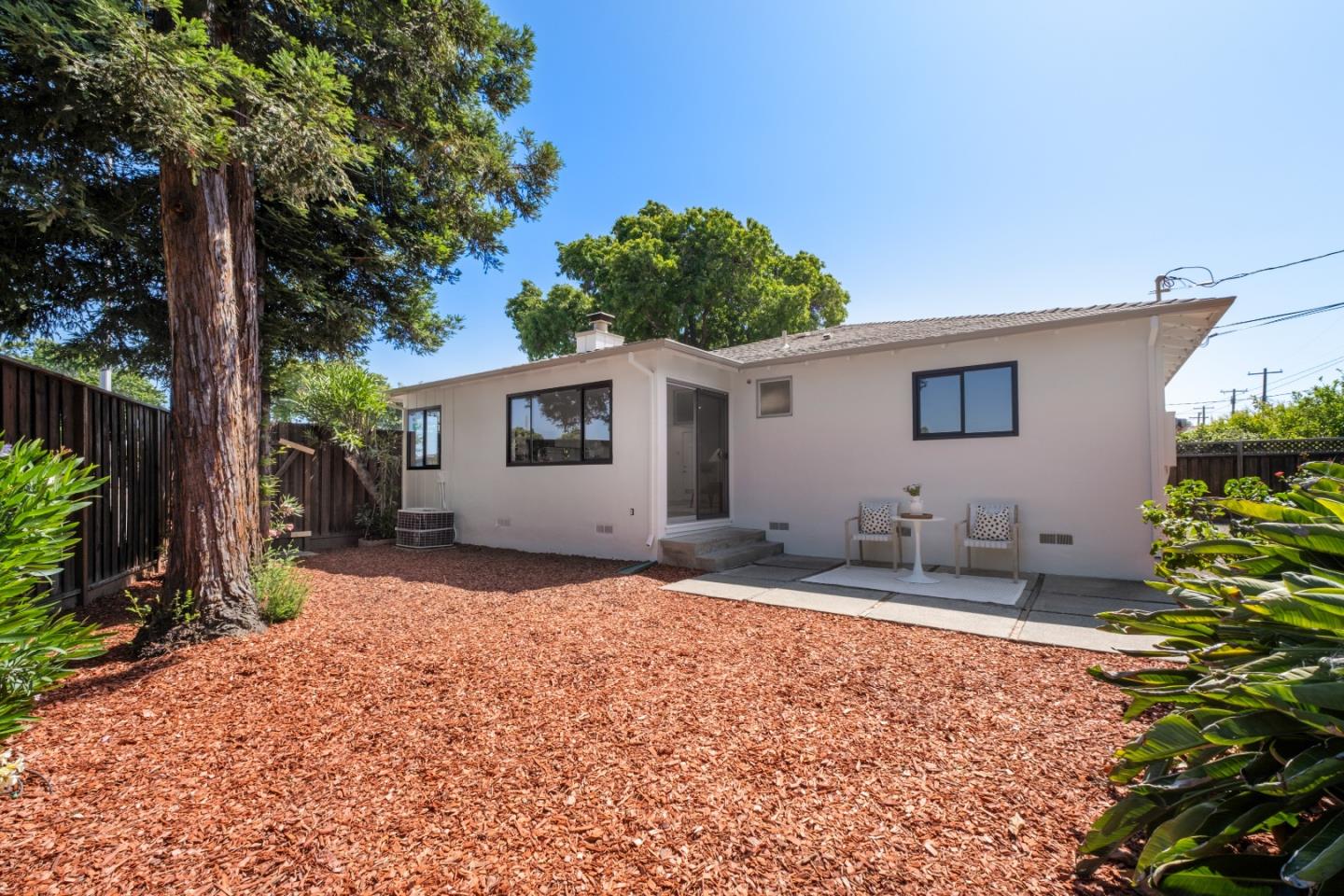 Detail Gallery Image 38 of 50 For 2805 Sykes Ct, Santa Clara,  CA 95051 - 3 Beds | 2 Baths