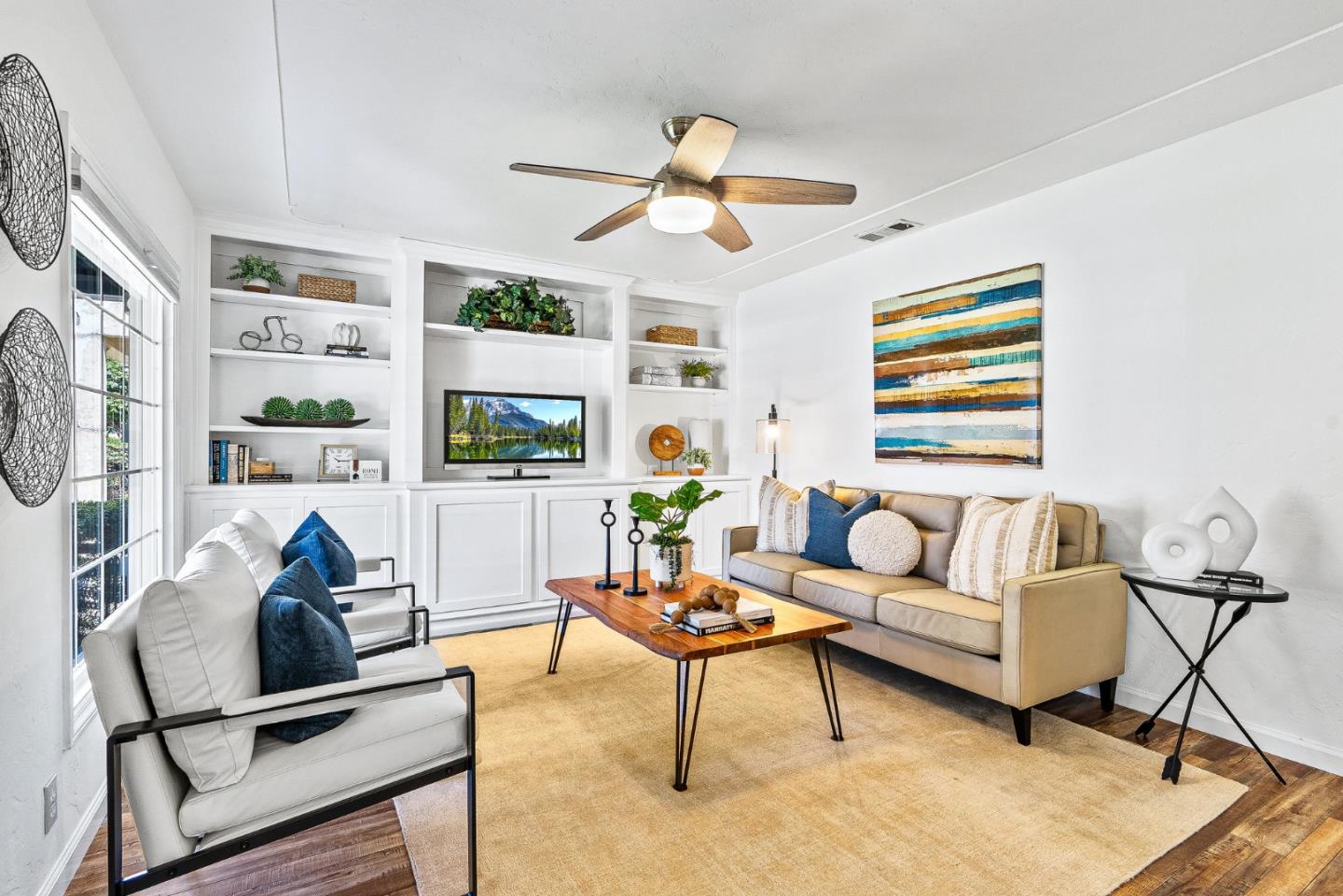 Detail Gallery Image 3 of 23 For 1062 W San Fernando St, San Jose,  CA 95126 - 3 Beds | 1 Baths