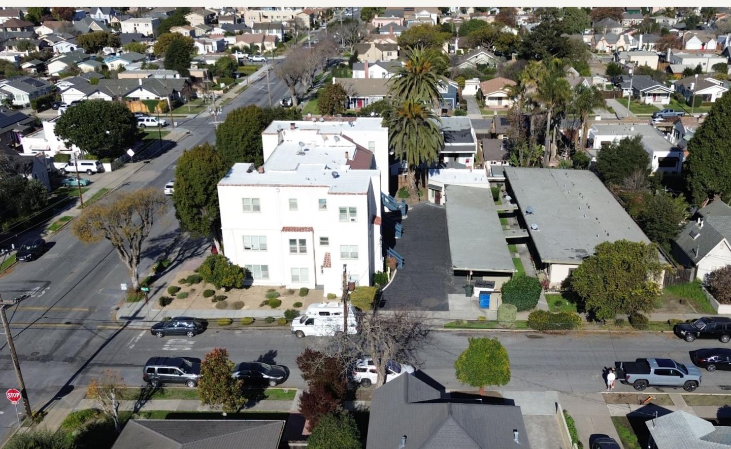 Detail Gallery Image 2 of 5 For 739 Pajaro & Pine St, Salinas,  CA 93901 - – Beds | – Baths
