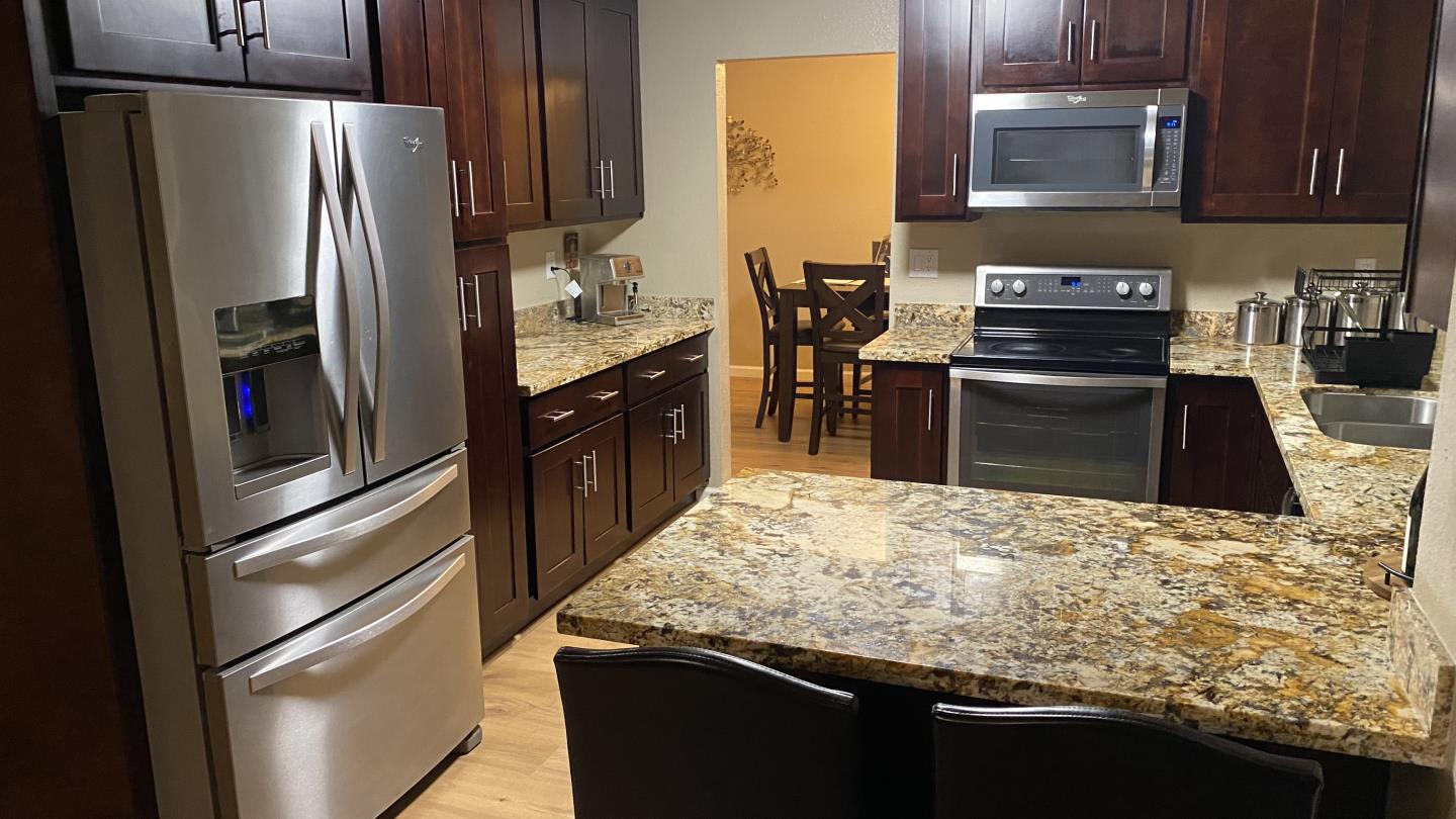 Detail Gallery Image 13 of 44 For 5270 Rio Grande Dr, San Jose,  CA 95136 - 4 Beds | 2/1 Baths