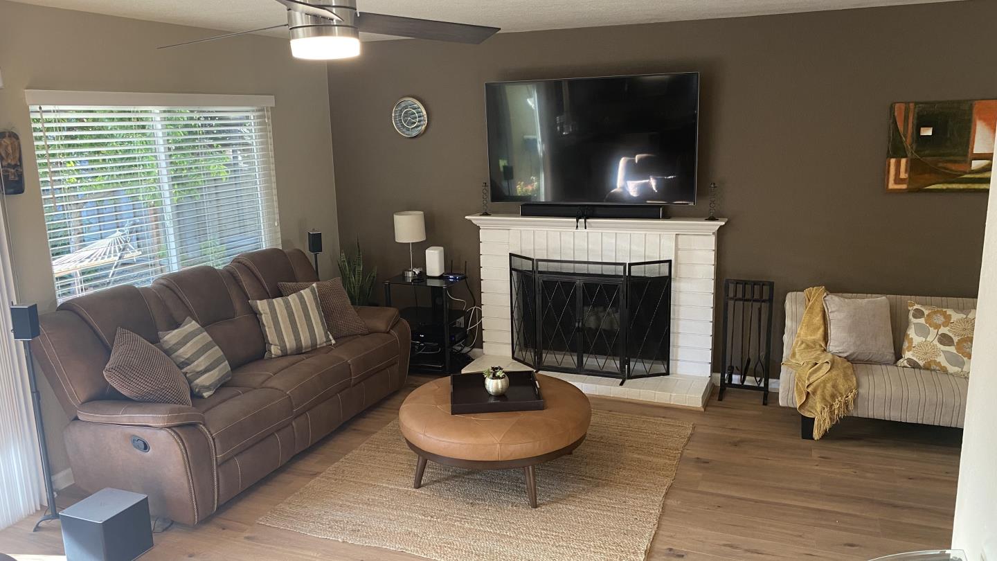 Detail Gallery Image 17 of 44 For 5270 Rio Grande Dr, San Jose,  CA 95136 - 4 Beds | 2/1 Baths