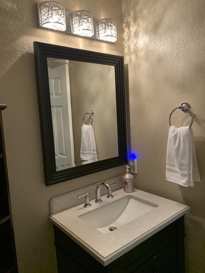 Detail Gallery Image 19 of 44 For 5270 Rio Grande Dr, San Jose,  CA 95136 - 4 Beds | 2/1 Baths