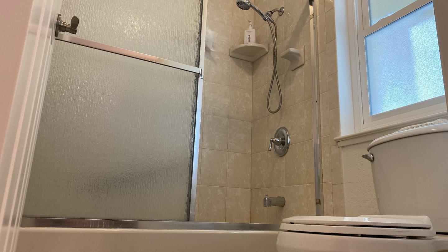 Detail Gallery Image 26 of 44 For 5270 Rio Grande Dr, San Jose,  CA 95136 - 4 Beds | 2/1 Baths