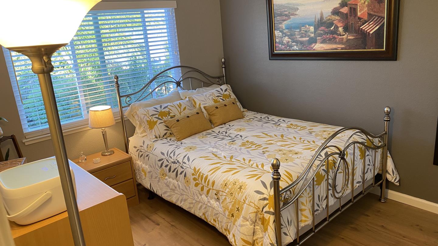 Detail Gallery Image 27 of 44 For 5270 Rio Grande Dr, San Jose,  CA 95136 - 4 Beds | 2/1 Baths