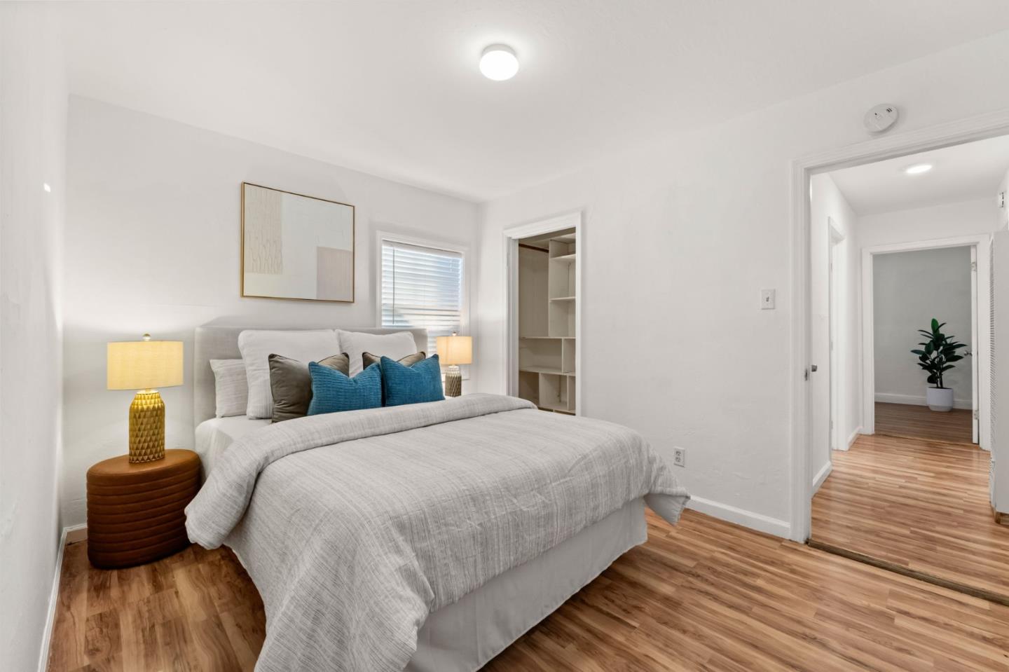 Detail Gallery Image 16 of 43 For 1924 Kammerer Ave, San Jose,  CA 95116 - 2 Beds | 1 Baths
