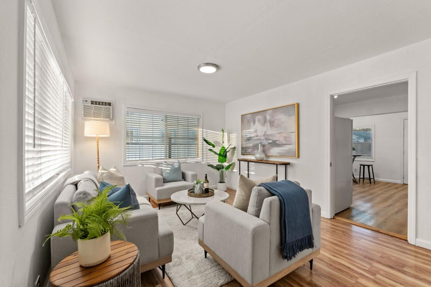 Detail Gallery Image 5 of 43 For 1924 Kammerer Ave, San Jose,  CA 95116 - 2 Beds | 1 Baths