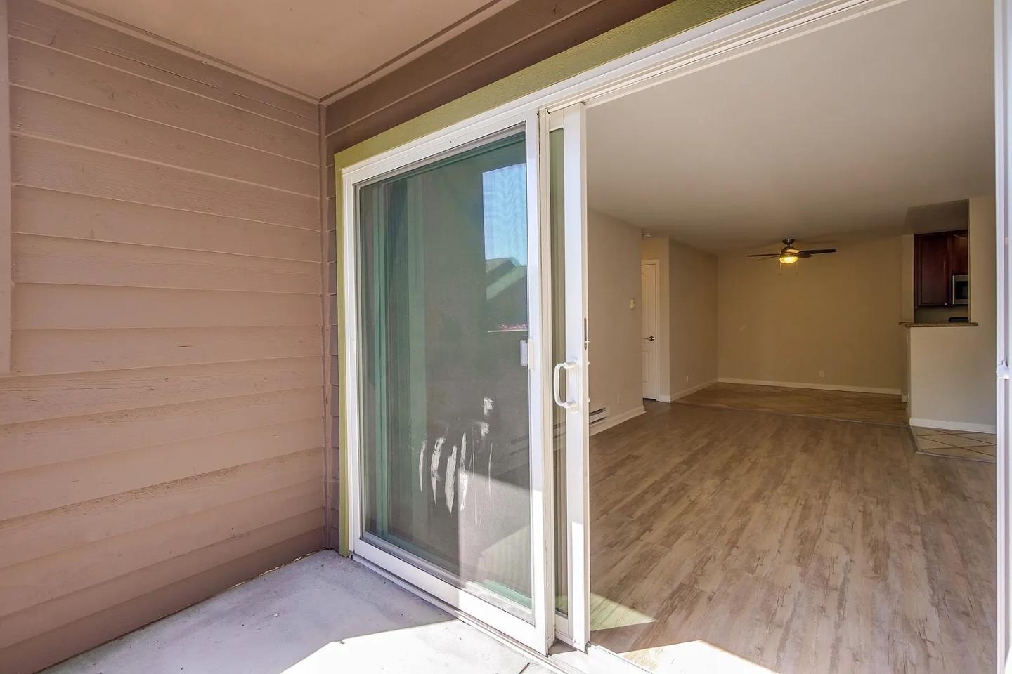 Detail Gallery Image 10 of 47 For 796 Teatree Ct, San Jose,  CA 95128 - 2 Beds | 2 Baths