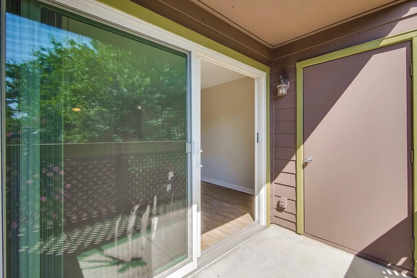 Detail Gallery Image 11 of 47 For 796 Teatree Ct, San Jose,  CA 95128 - 2 Beds | 2 Baths
