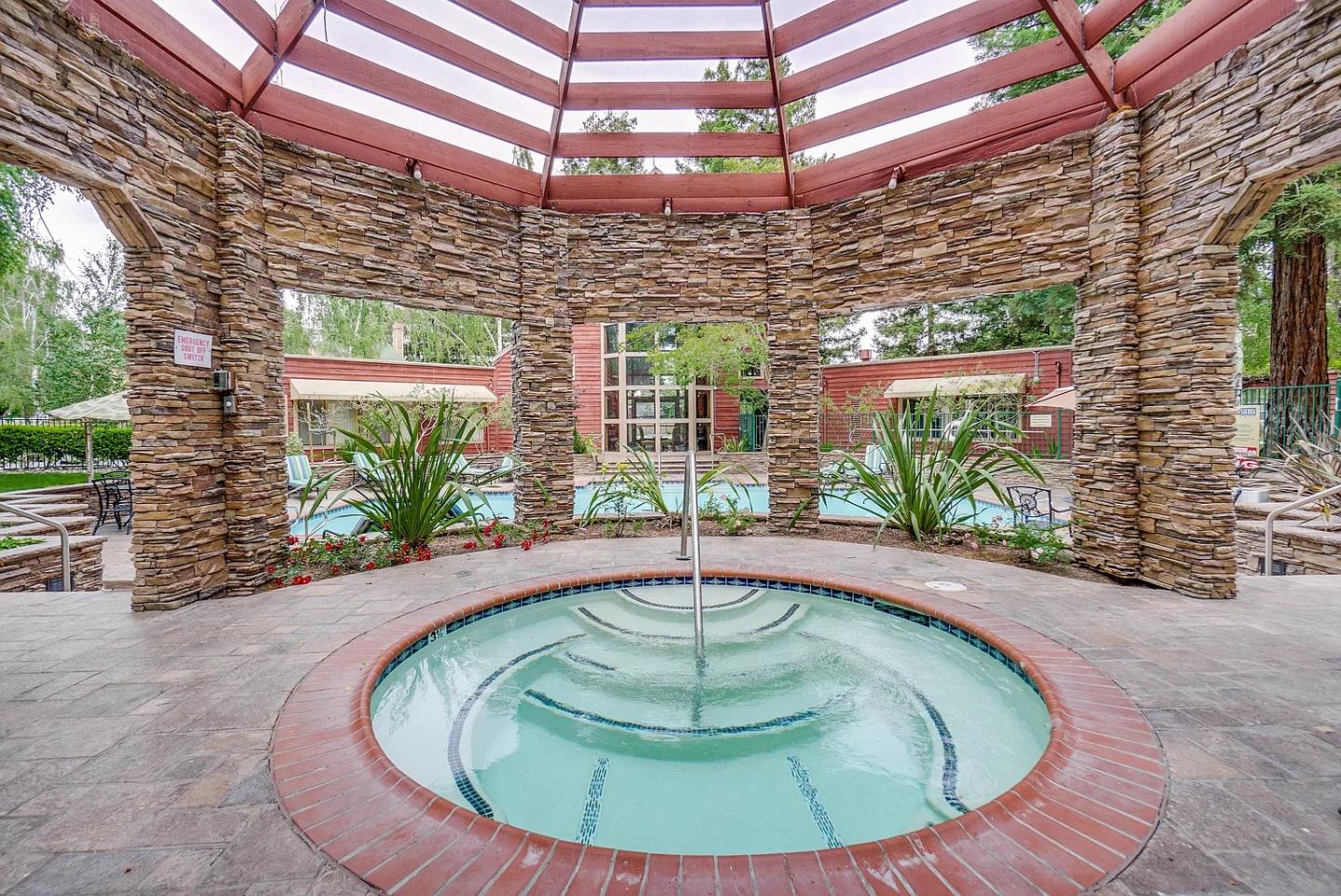 Detail Gallery Image 41 of 47 For 796 Teatree Ct, San Jose,  CA 95128 - 2 Beds | 2 Baths