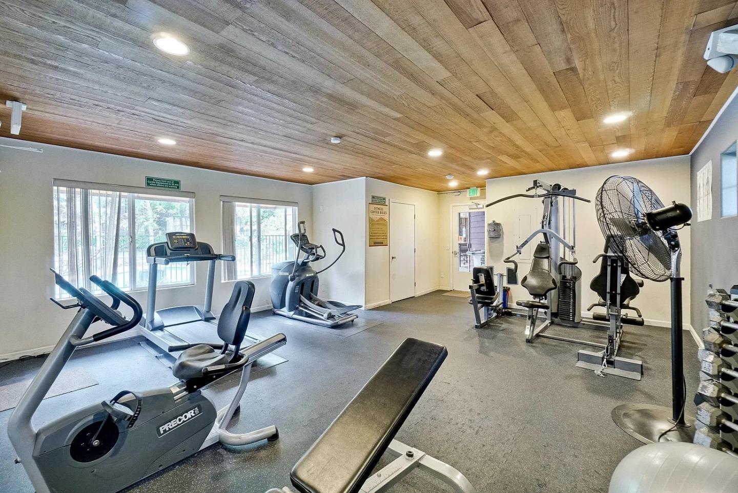Detail Gallery Image 43 of 47 For 796 Teatree Ct, San Jose,  CA 95128 - 2 Beds | 2 Baths